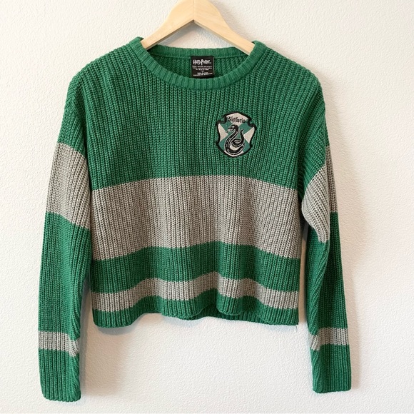 Warner Bros. Sweaters Harry Potter Wizarding World Slytherin